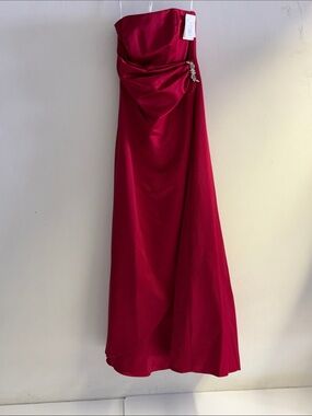 David's Bridal Strapless Red Prom Dress with Side Embellishment